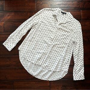 Velvet Heart - White with Black Print Button-Down Shirt Women's Long Sleeve Top